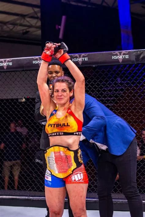 Alice Ardelean (Womens Strawweight) MMA Profile